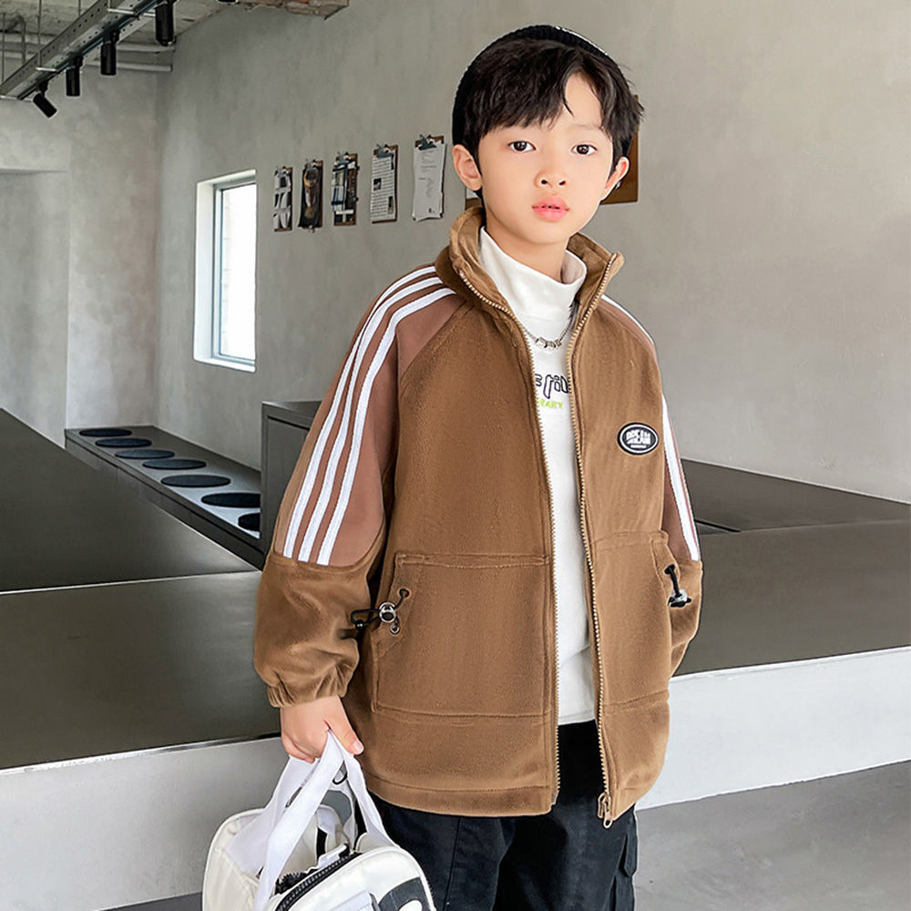 

features material 100 polyester fit type regular the actual product