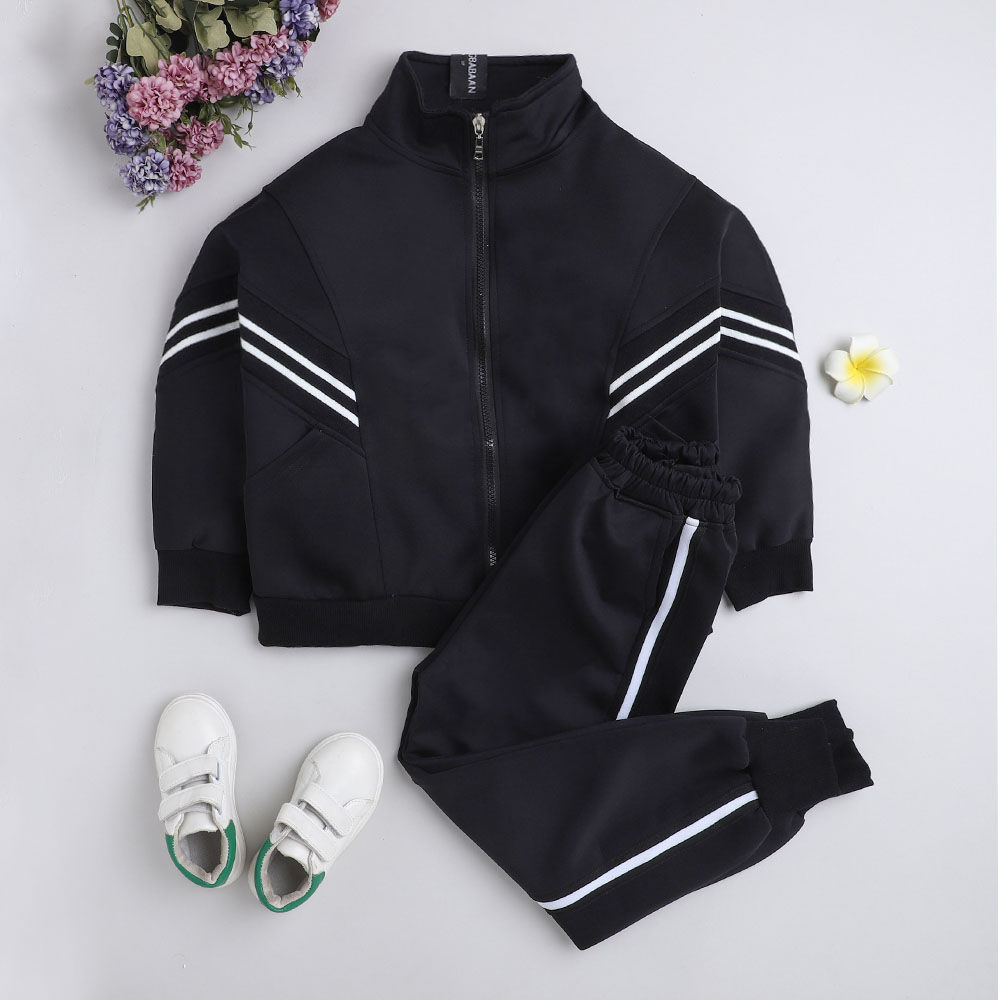 

features top material 100 polyester bottom material 100 polyester fit