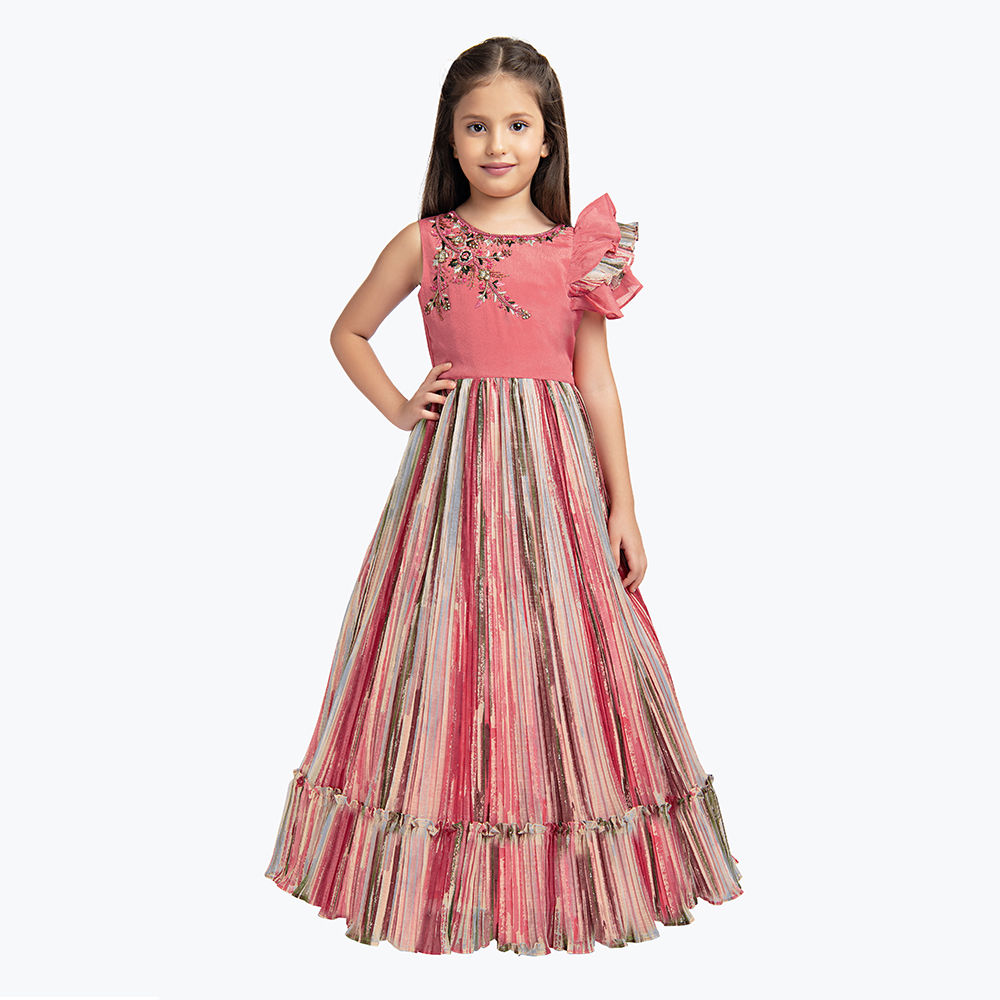 

features material 100 silk fit type slim the actual product