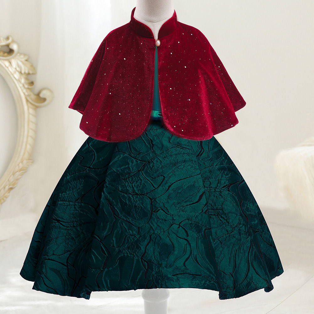 

features material 100 polyester fit type regular the actual product