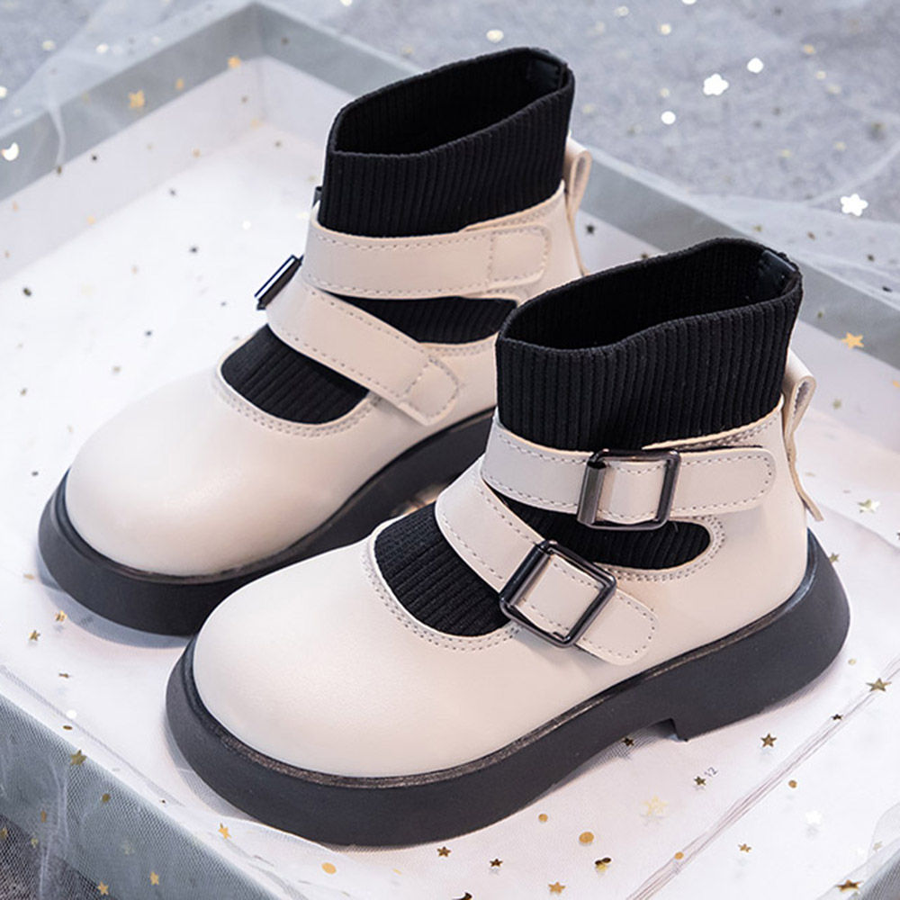 

features upper material 100 pu sole material 100 rubber the