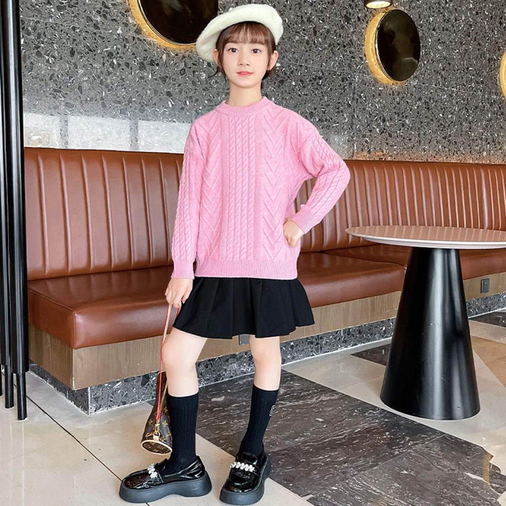 

features material 100 polyester fit type regular the actual product