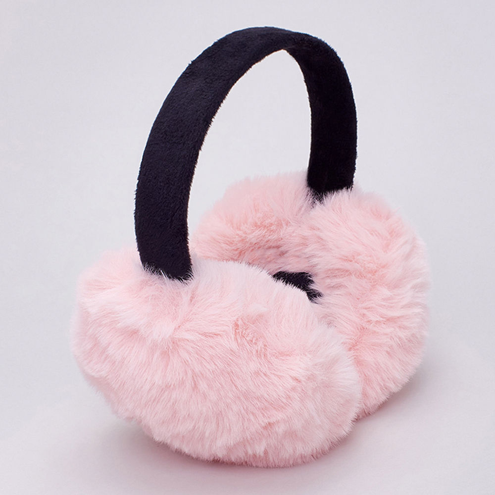 

wearing earmuffs shows a small face the shape is cute