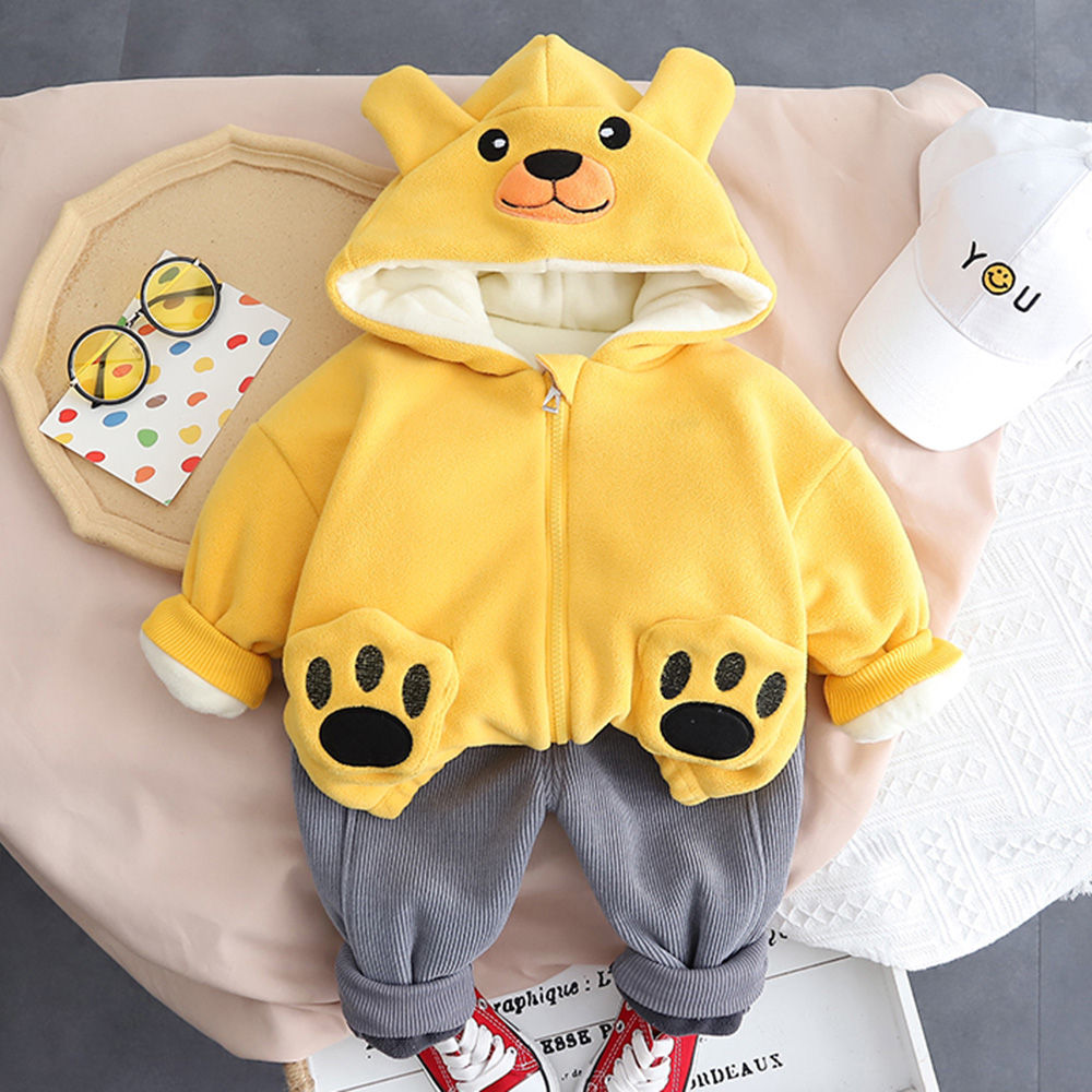 

features top material 100 polyester bottom material 100 polyester fit