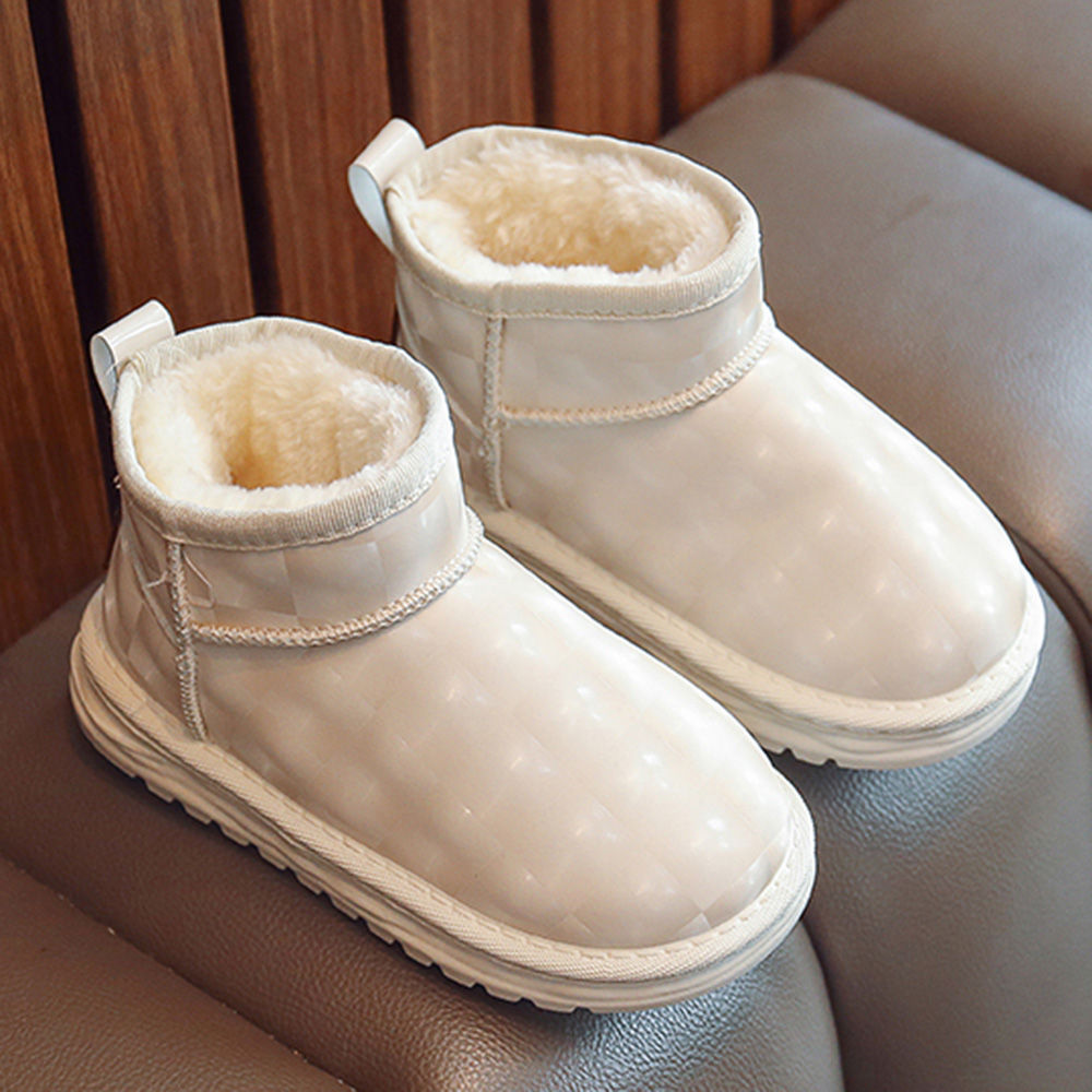 

features upper material 100 pu sole material 100 rubber the