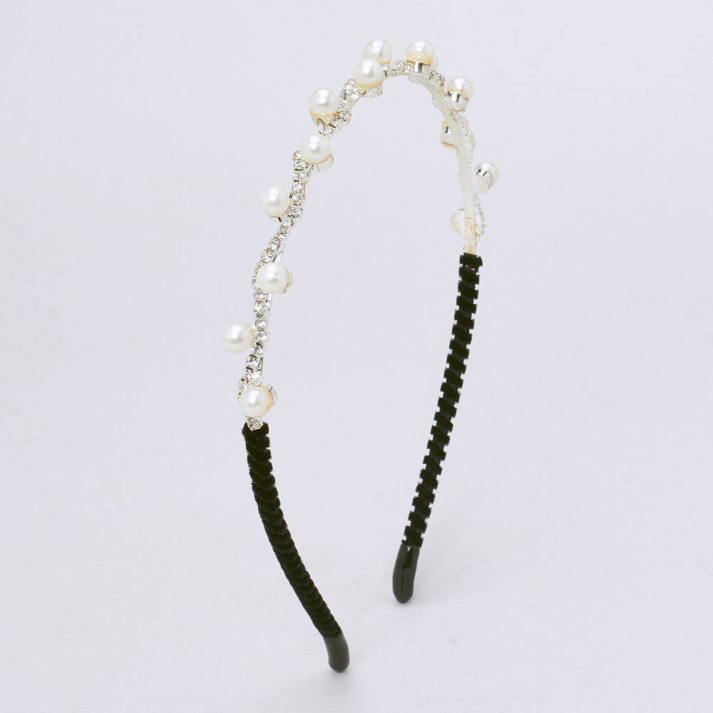 

party wear everyday wear accessory includes a high quality hairband