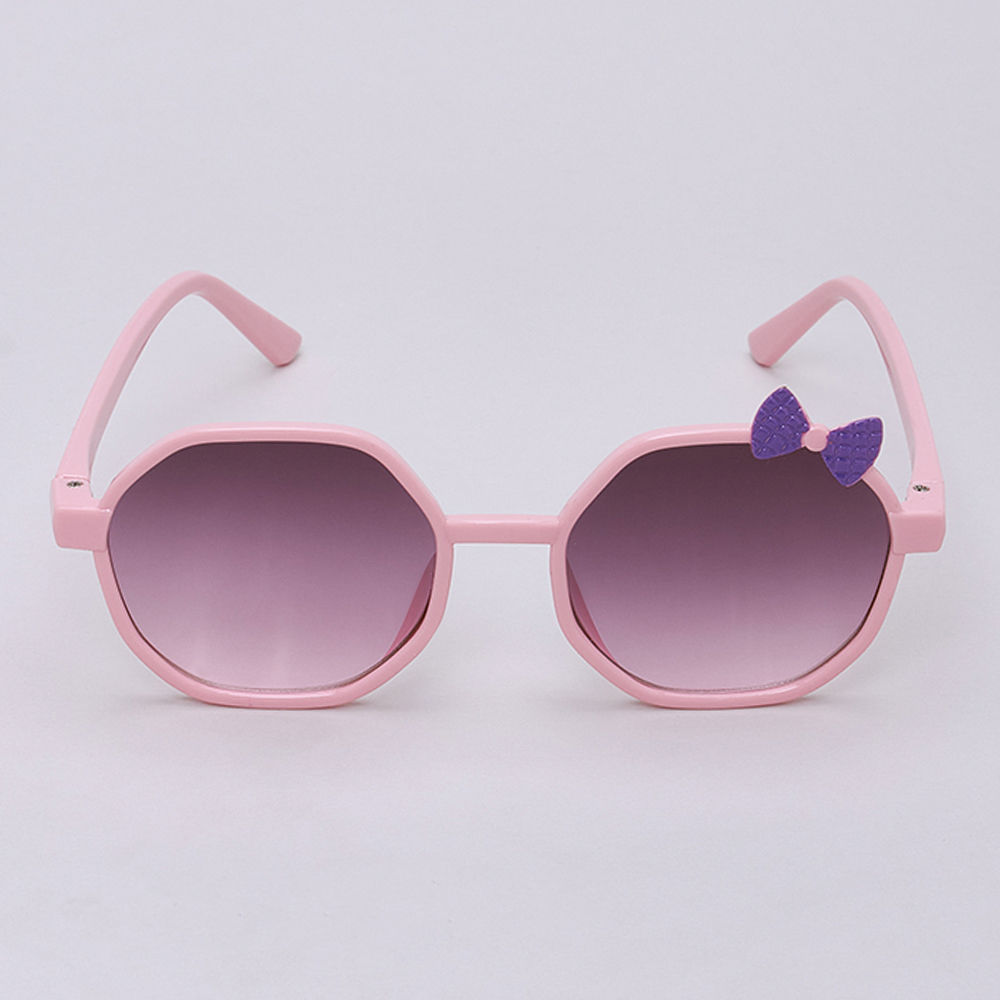 

cute sunglasses it brings a lot of compliments from strangers