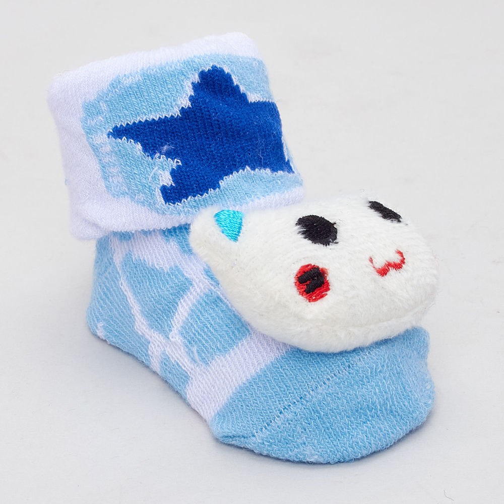 

features material cotton polyester fit type slim the actual product