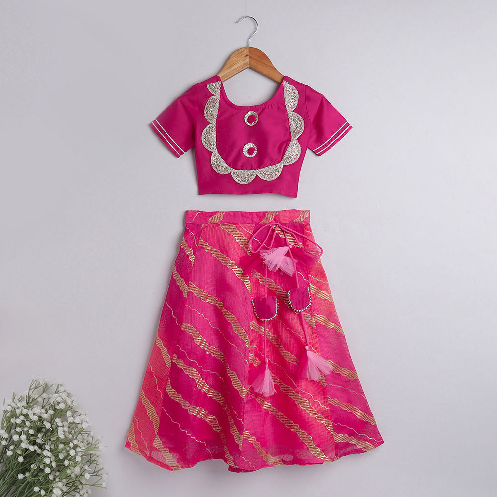

features material 100 polyester fit type slim the actual product
