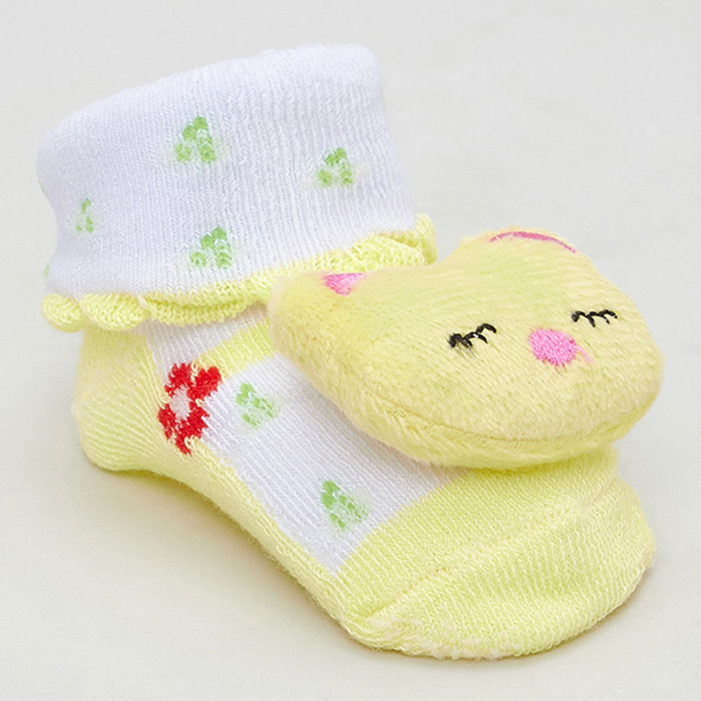 

features material cotton polyester fit type slim the actual product