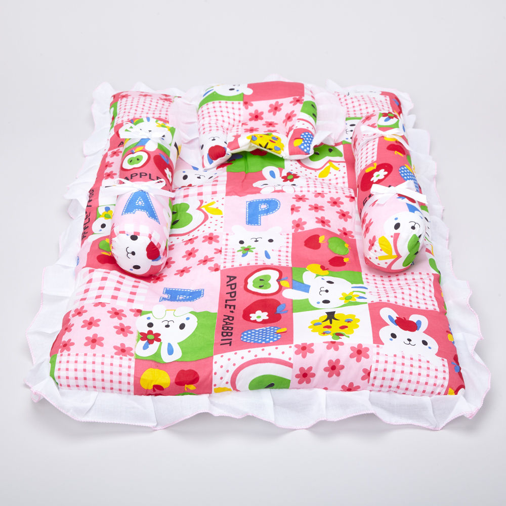 

soft pure cotton nursery print bedding set with pillow and