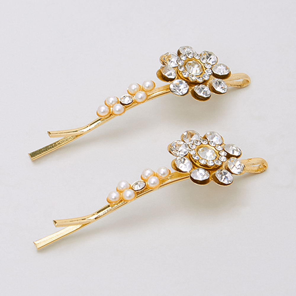 

party wear everyday wear suits adults and kids alike accessory