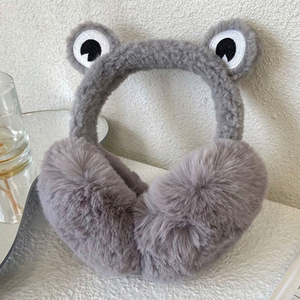 

wearing earmuffs shows a small face the shape is cute