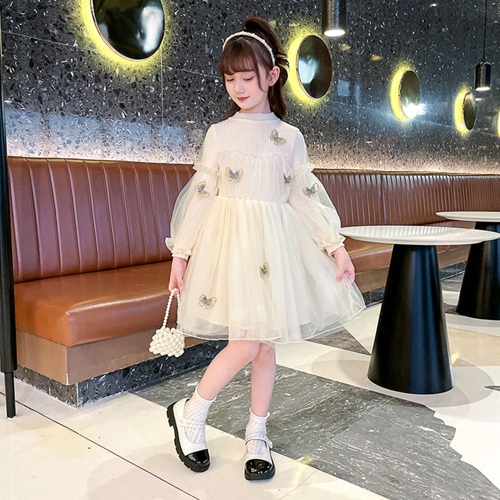 

features material 100 polyester fit type regular the actual product