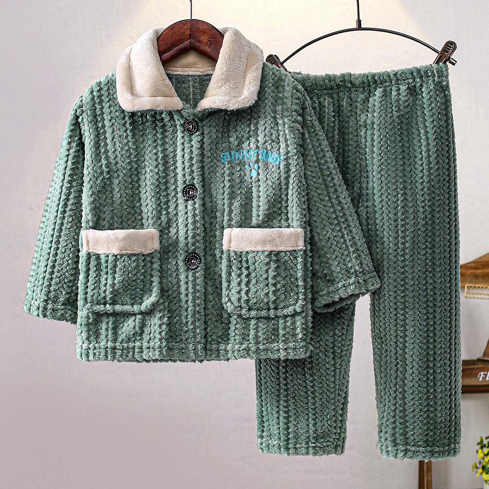 

features top material 100 polyester bottom material 100 polyester fit