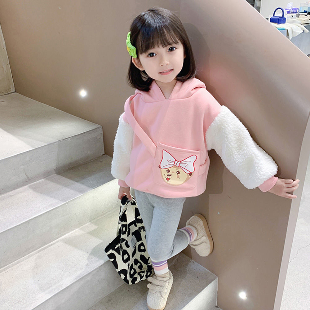 

features material 100 polyester fit type regular the actual product