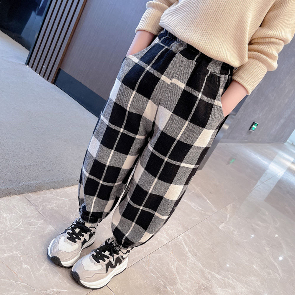 

features material 100 polyester fit type regular the actual product