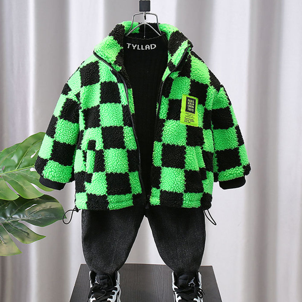 

features material 100 polyester fit type regular the actual product