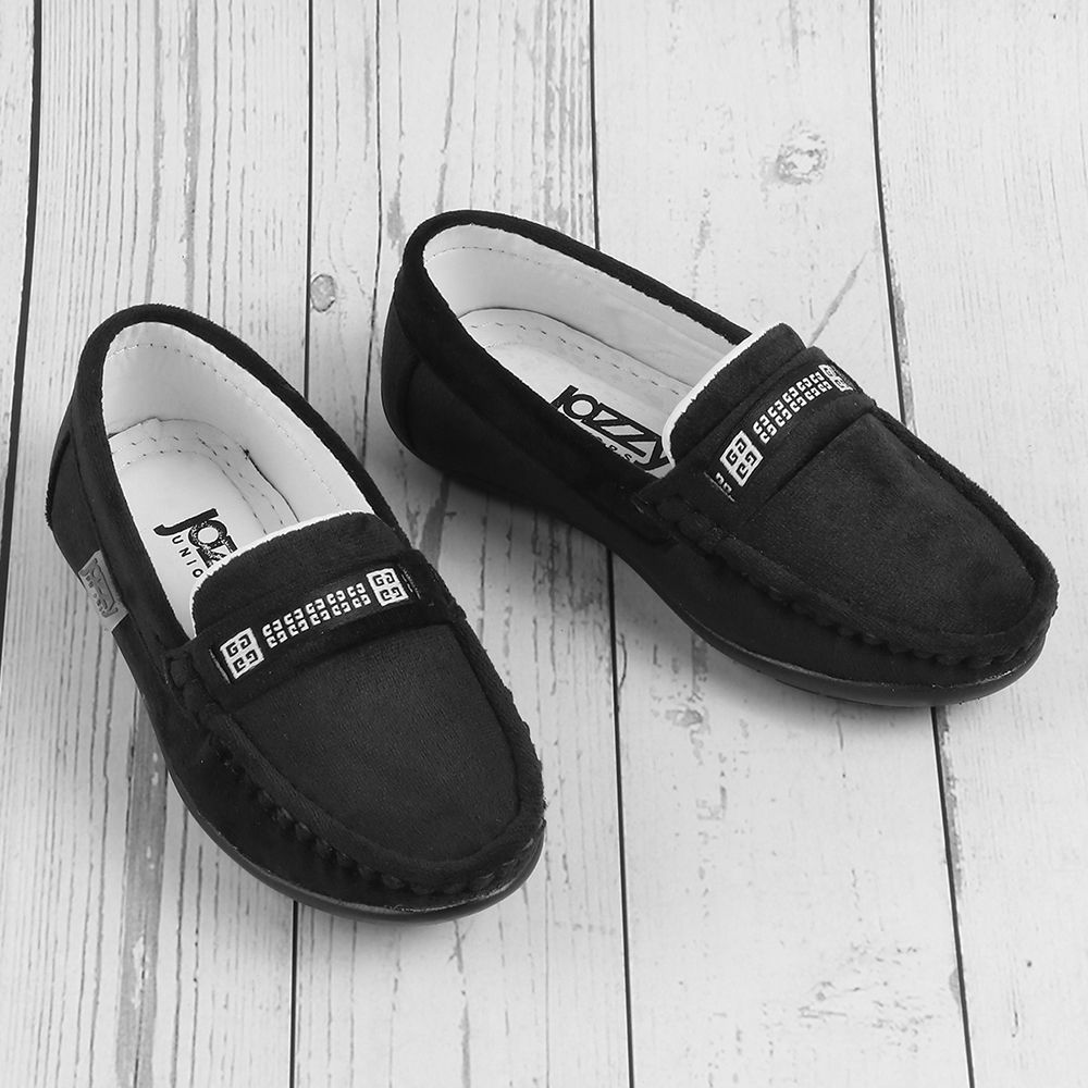 

features upper material 100 pu sole material padded the actual