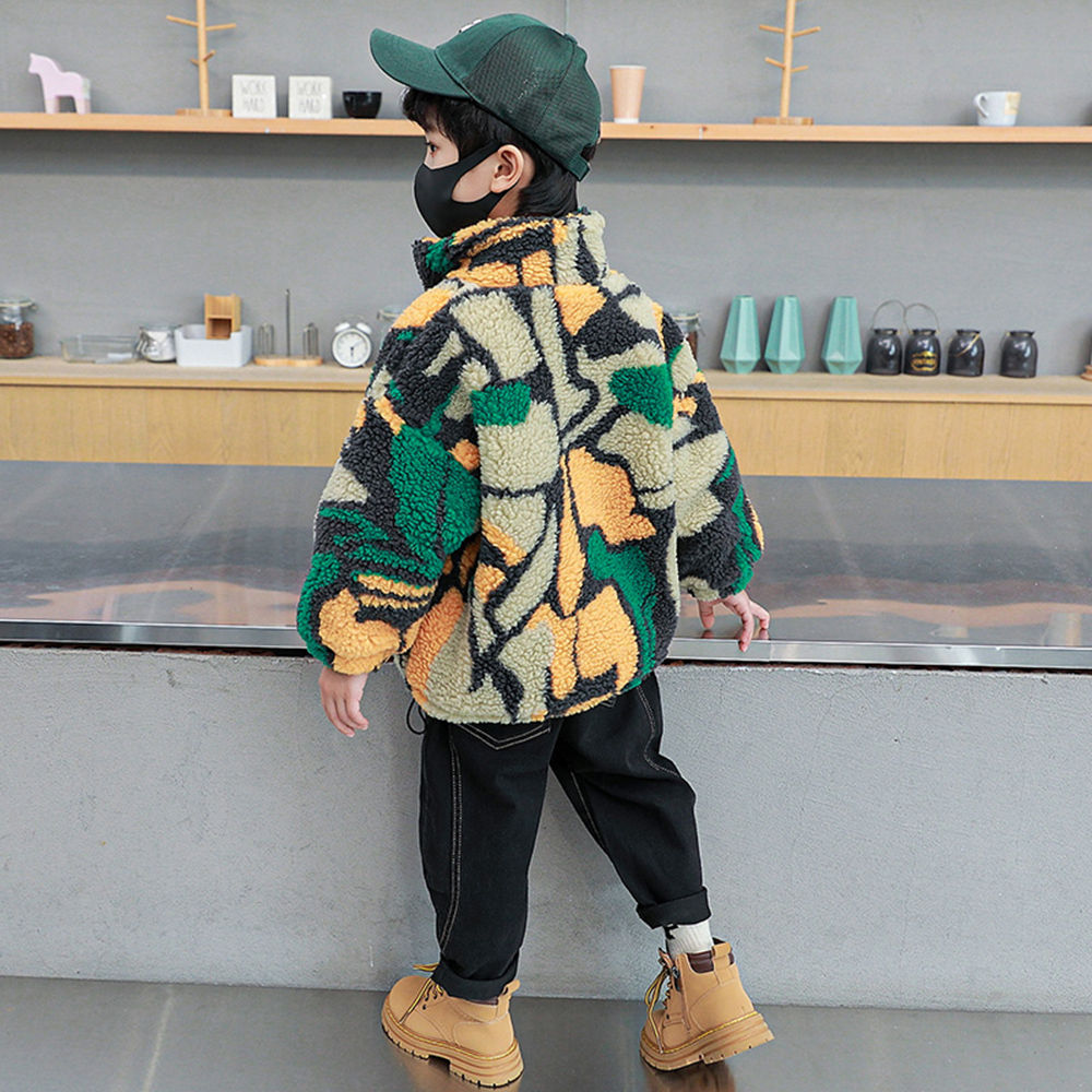 

features material 100 polyester fit type regular the actual product