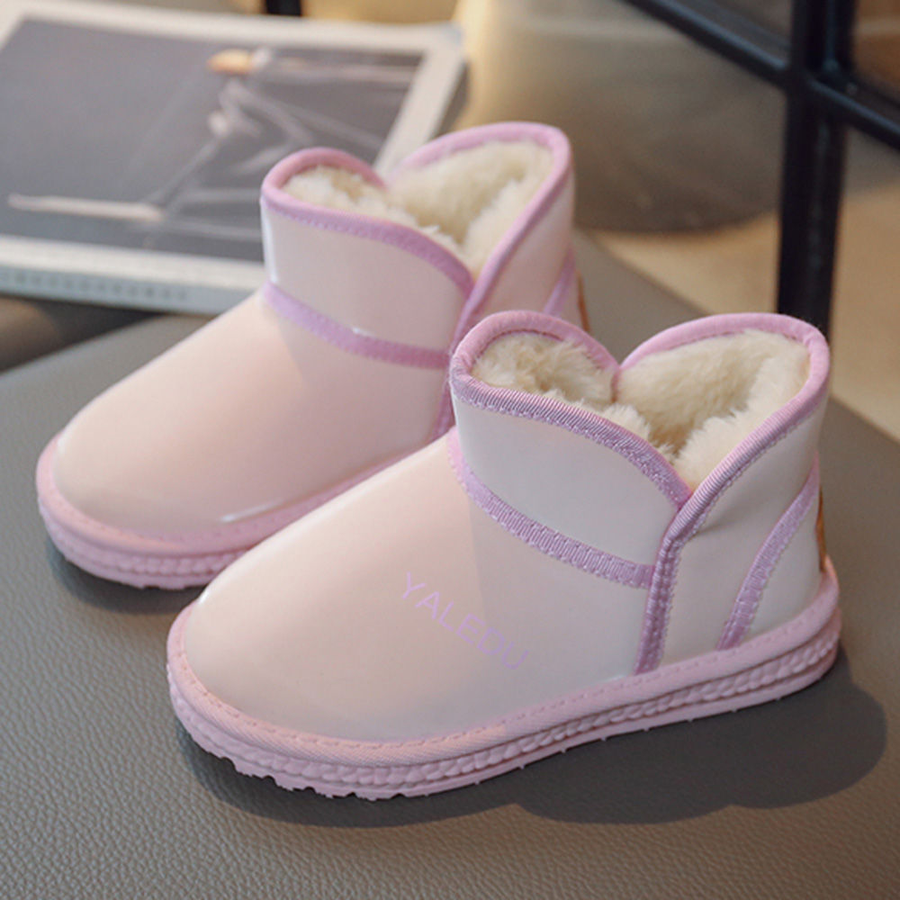 

features upper material 100 pu sole material 100 tpr the