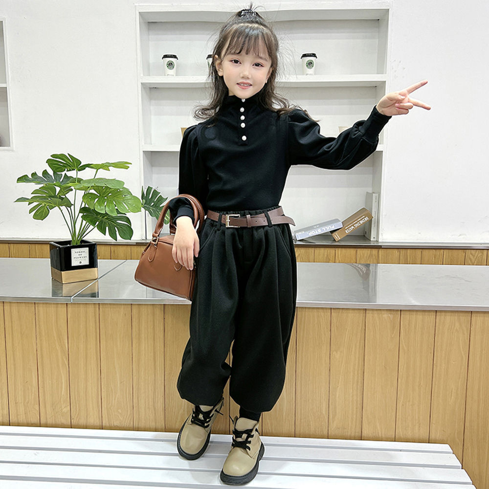 

features material 100 polyester fit type regular the actual product