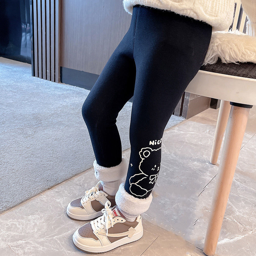 

features material 100 polyester fit type regular the actual product