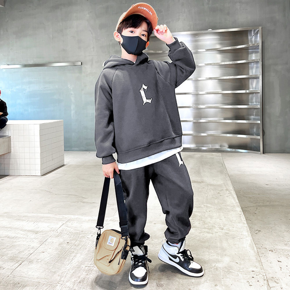 

features top material 100 polyester bottom material 100 polyester fit
