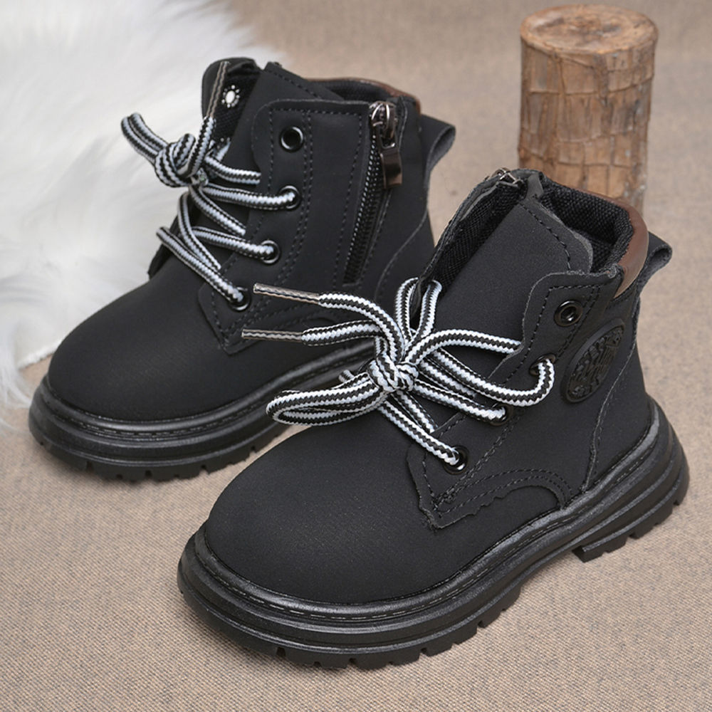 

features upper material 100 synthetic pu sole material 100 rubber