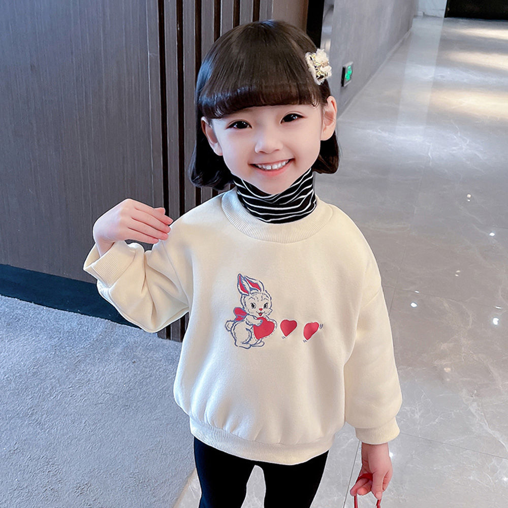 

features material 100 polyester fit type regular the actual product