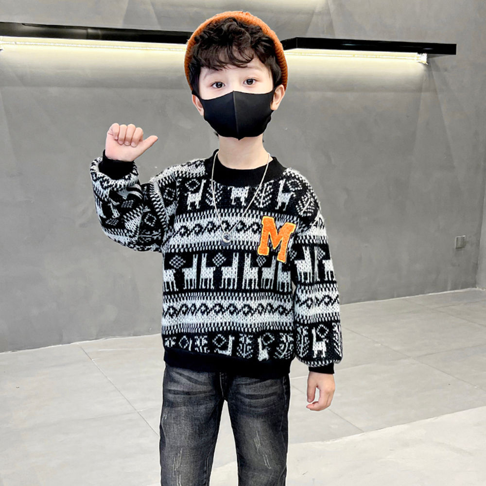 

features material 100 polyester fit type regular the actual product