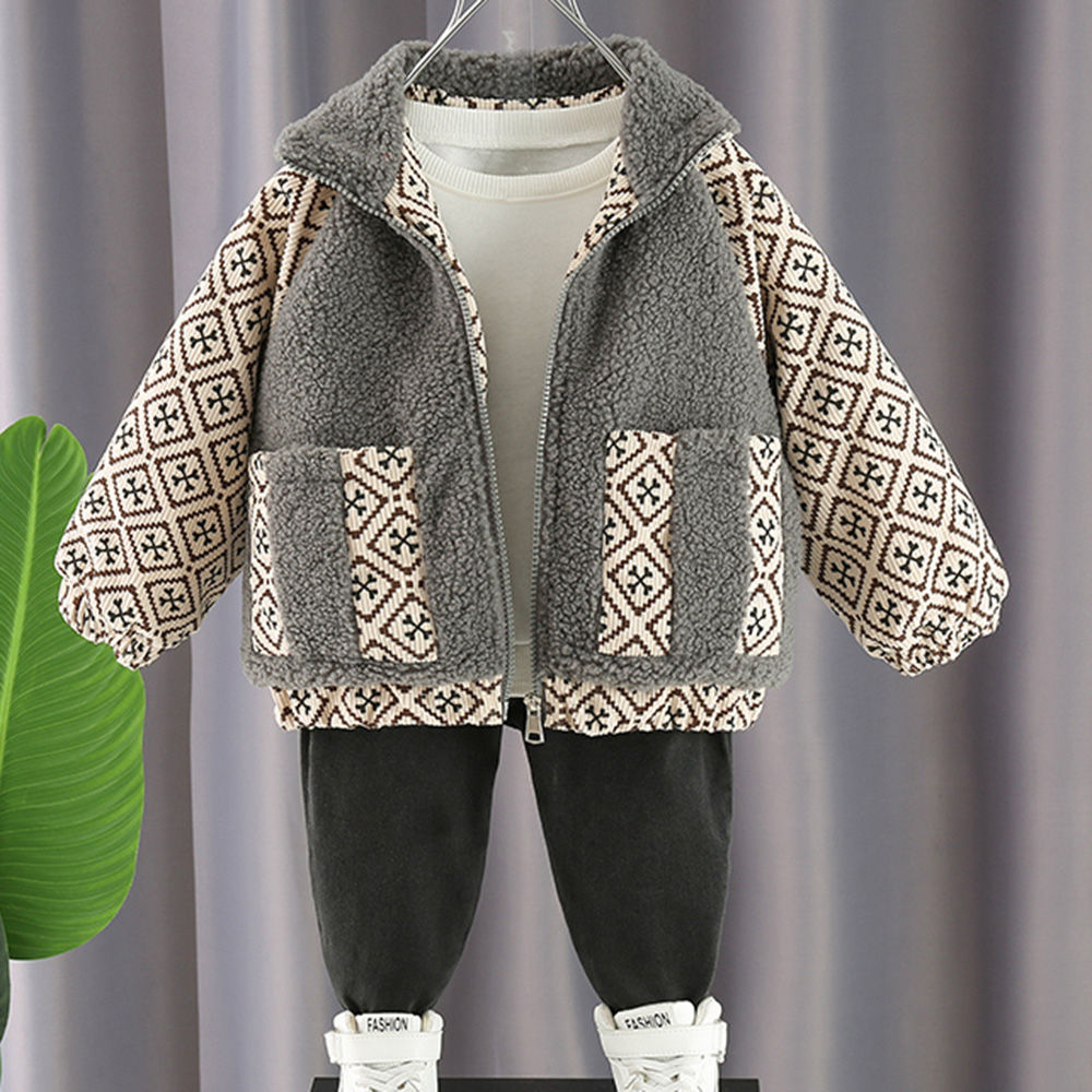 

features material 100 polyester fit type regular the actual product