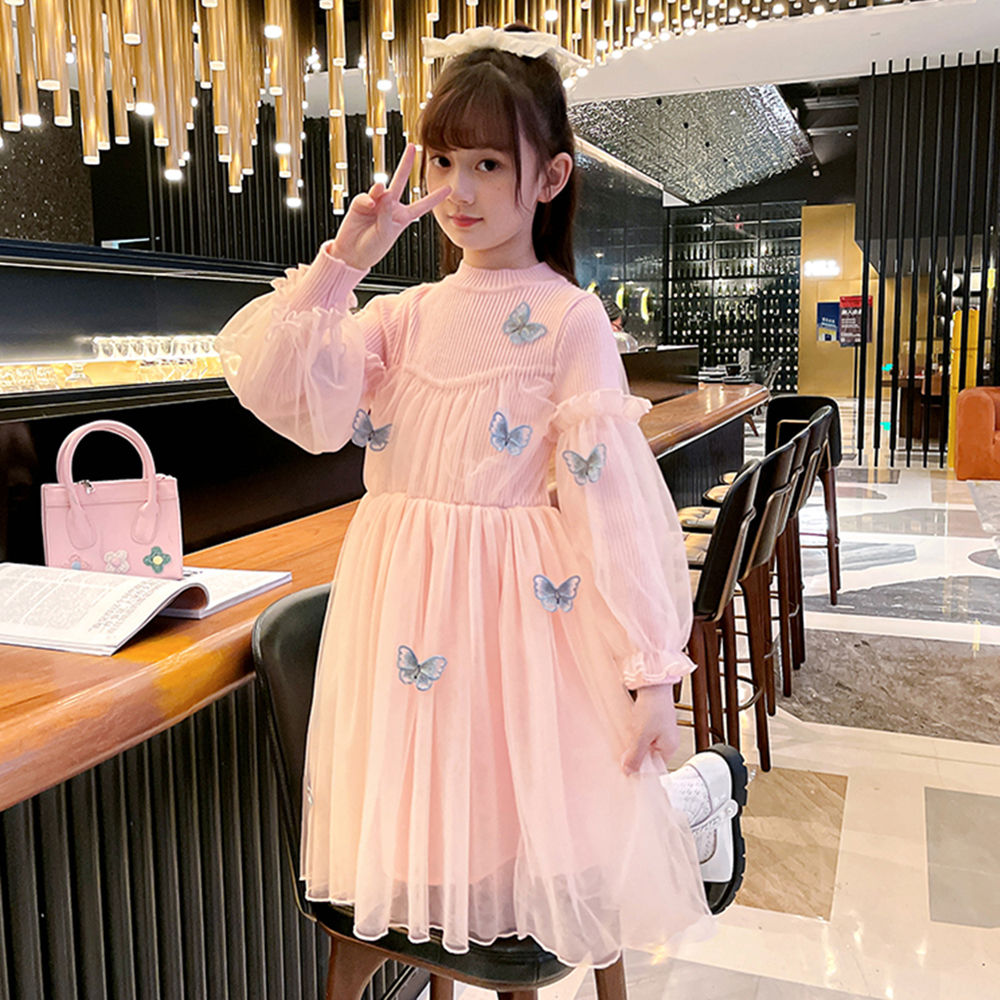 

features material 100 polyester fit type regular the actual product
