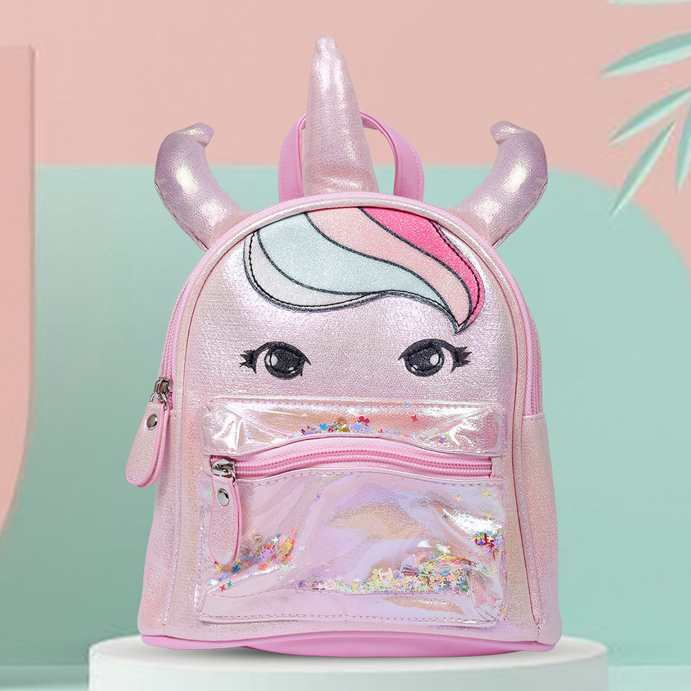 

keep your little princess trending with the latest fashion we