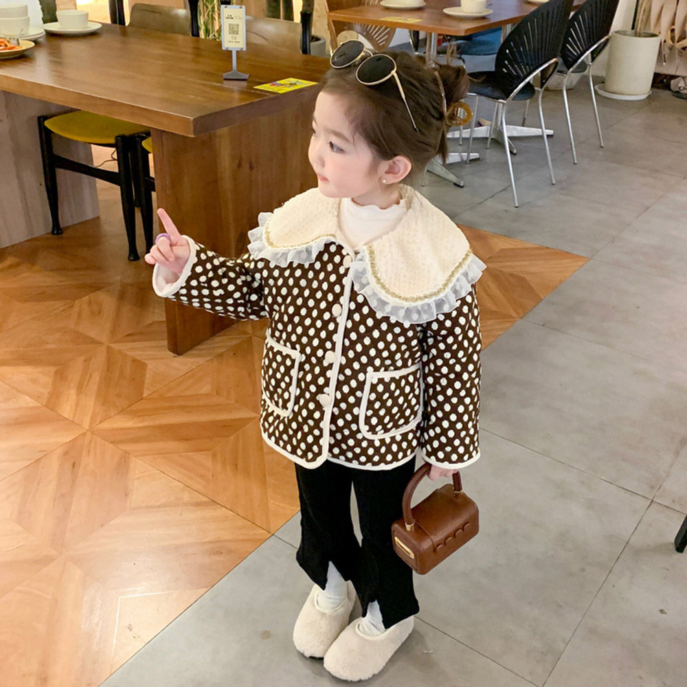 

features material 100 polyester fit type regular the actual product