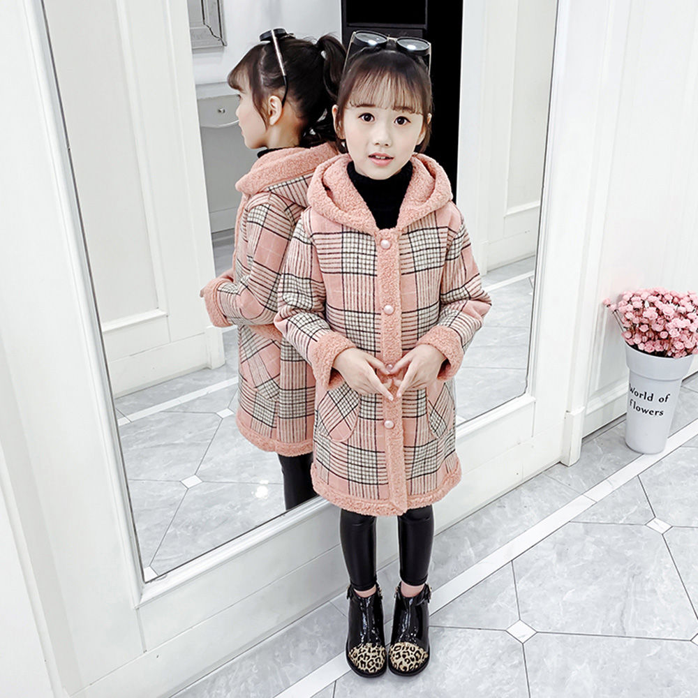 

features material 100 polyester fit type regular the actual product