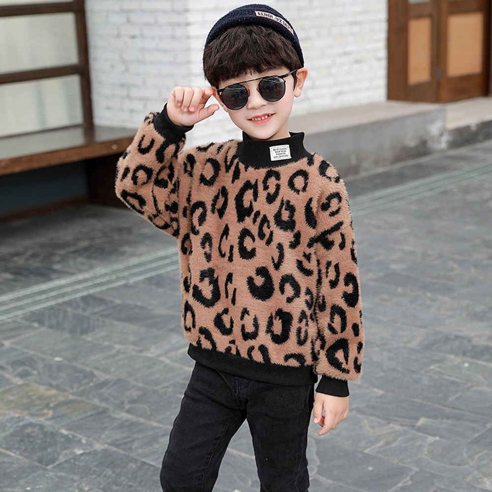 

features material 100 polyester fit type regular the actual product