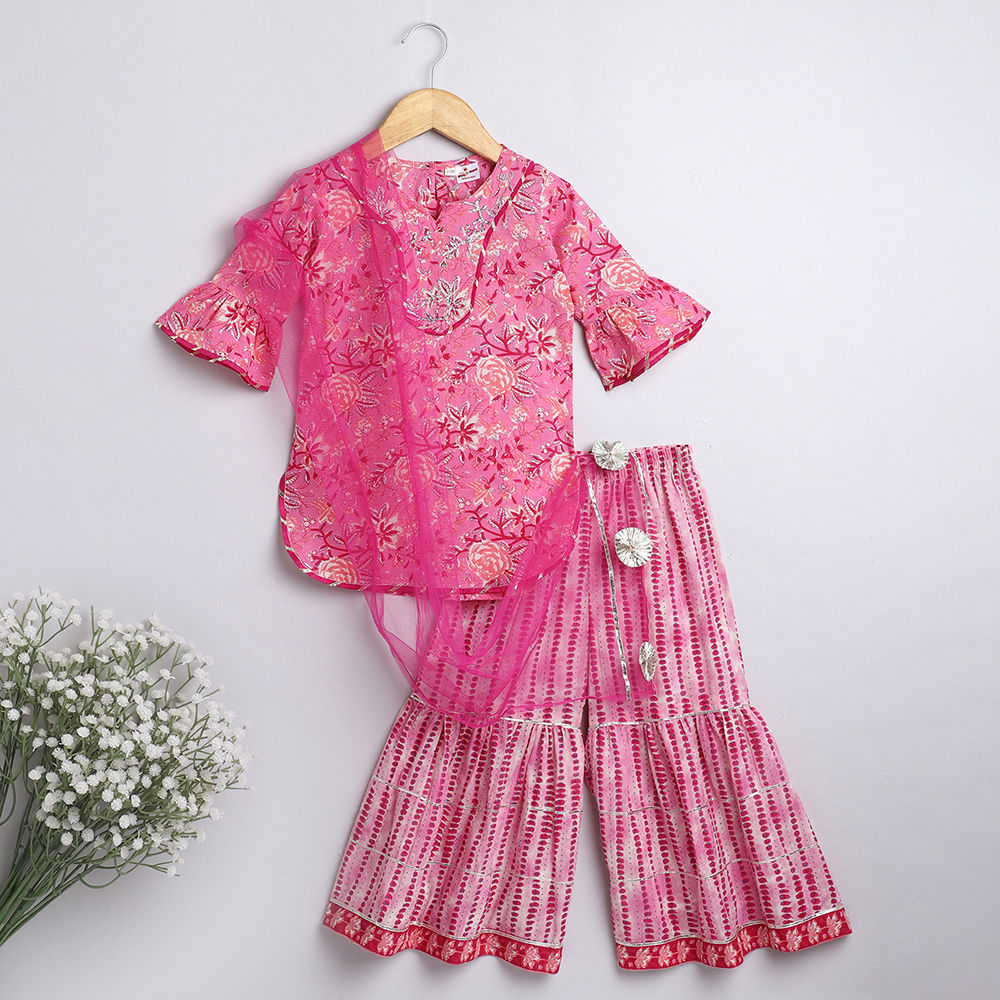 

features material 100 cotton fit type slim the actual product