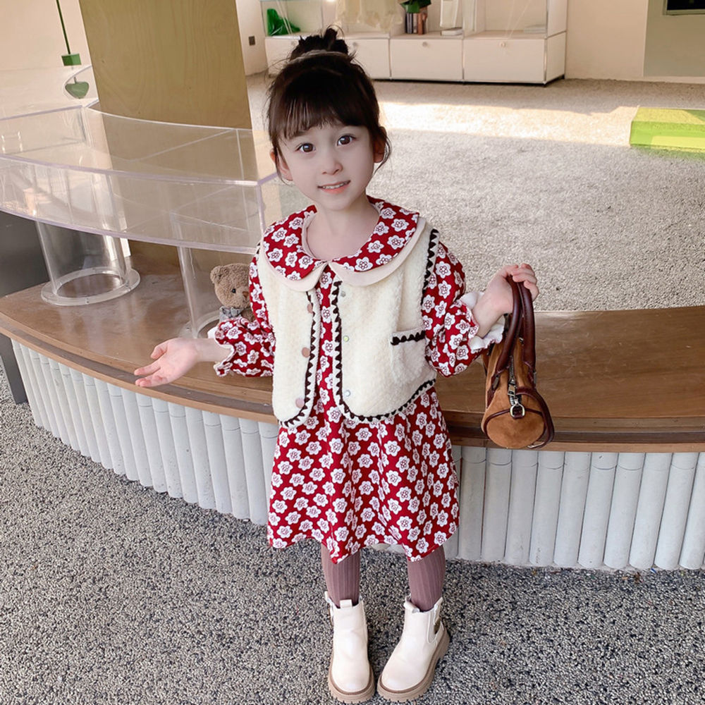 

features top material 100 polyester bottom material 100 polyester fit
