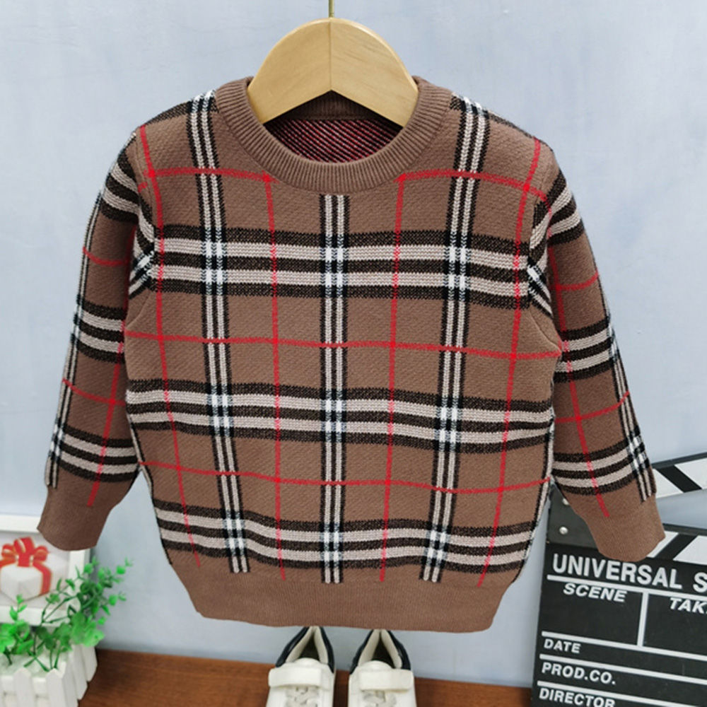 

features material 100 polyester fit type regular the actual product