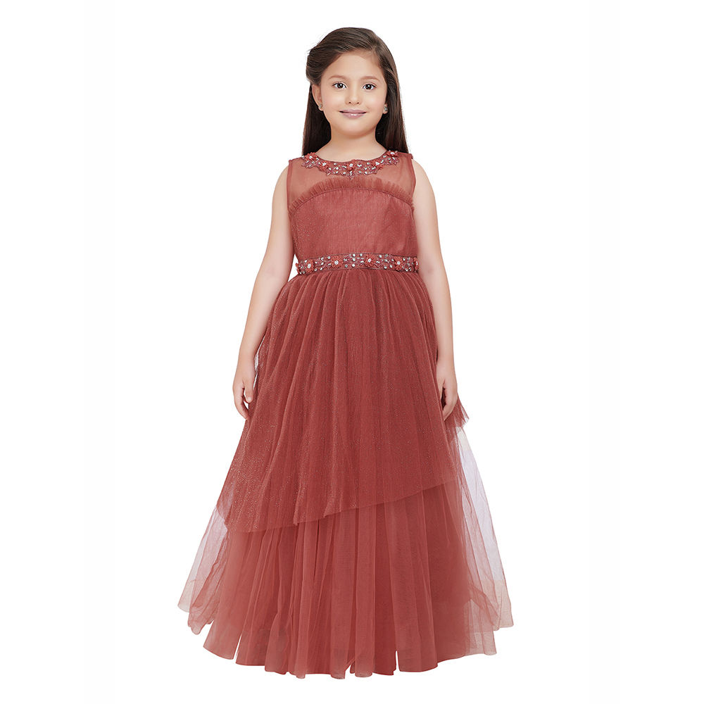 

features material 100 net fit type slim the actual product