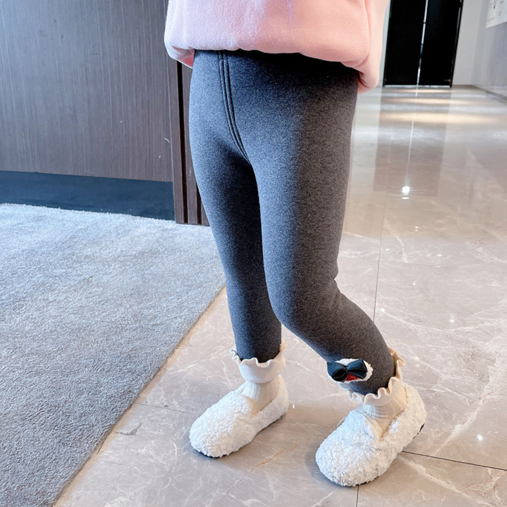 

features material 100 polyester fit type regular the actual product