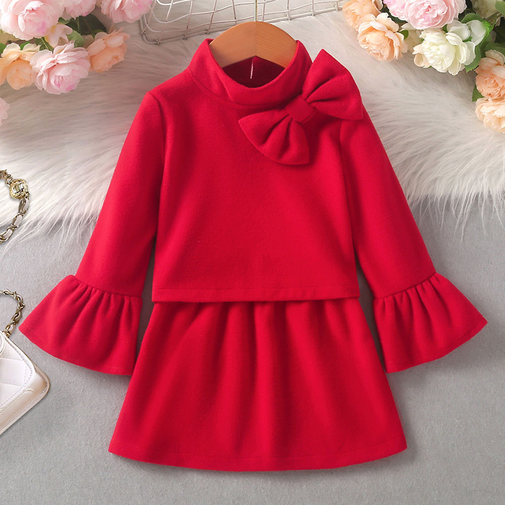 

features top material 100 polyester bottom material 100 polyester fit