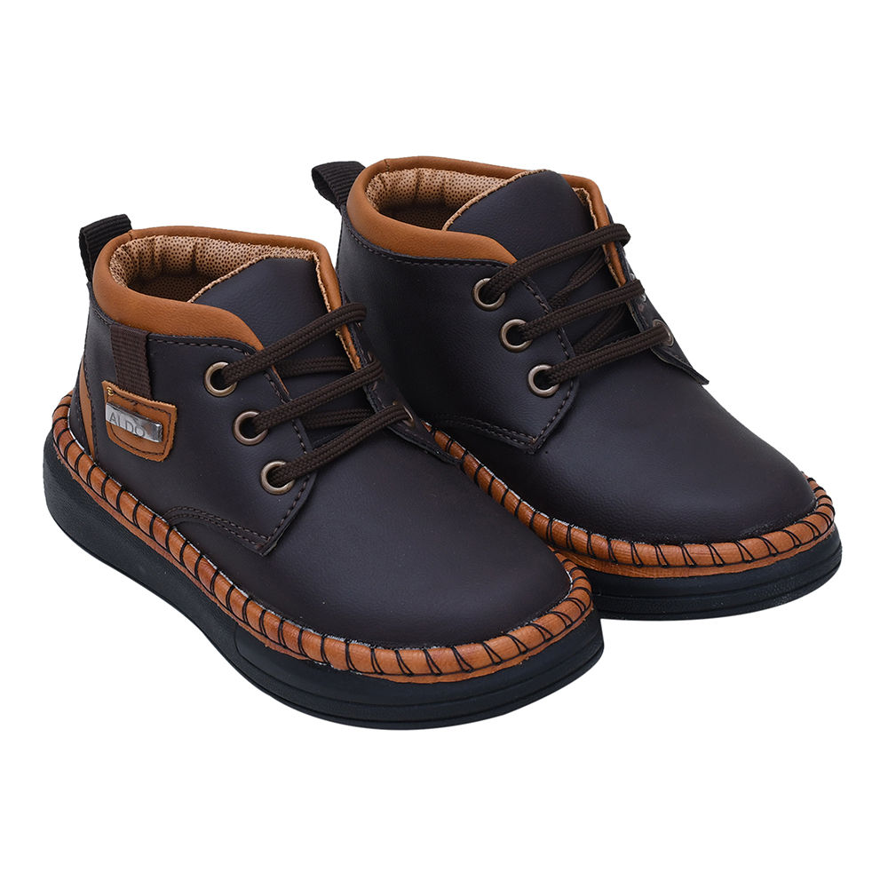 

features upper material 95 leather 5 pu sole material 100