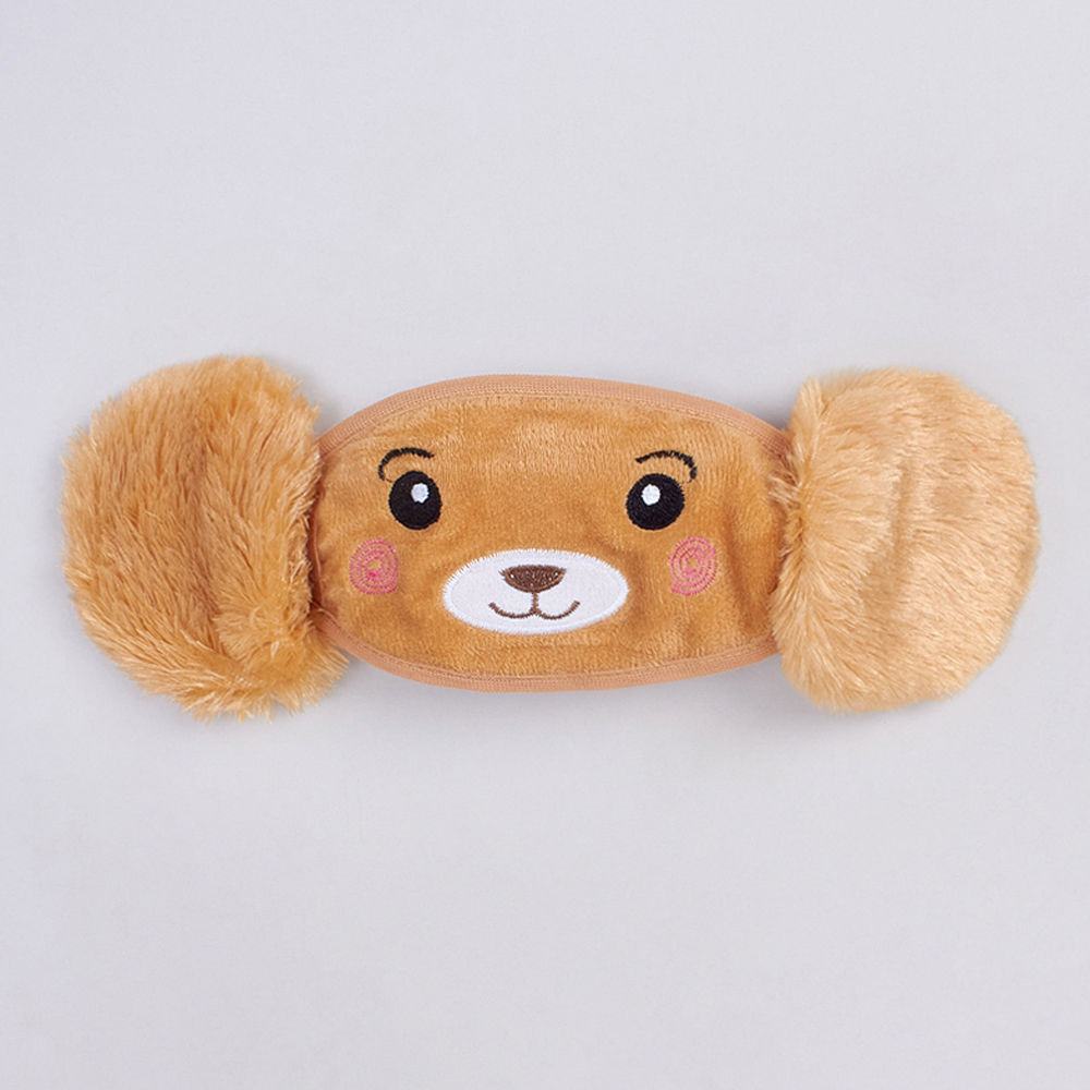 

wearing earmuffs shows a small face the shape is cute