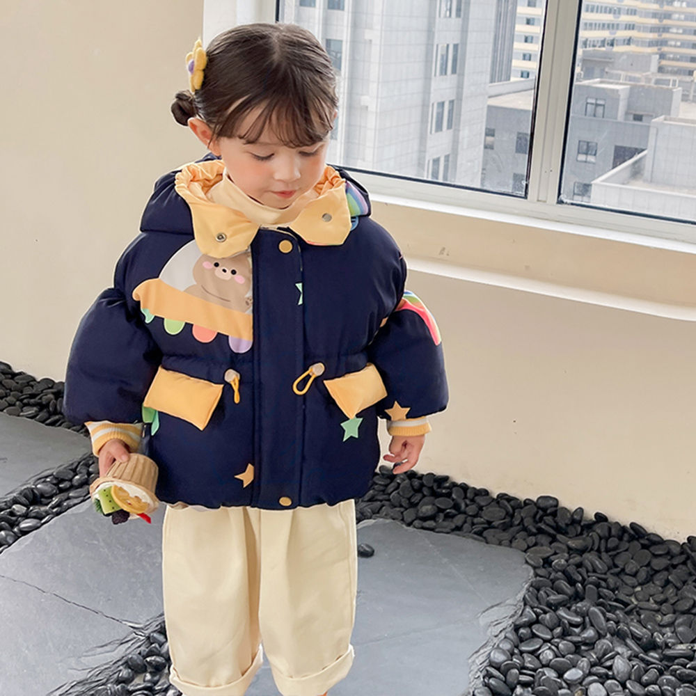 

features material 100 polyester fit type regular the actual product