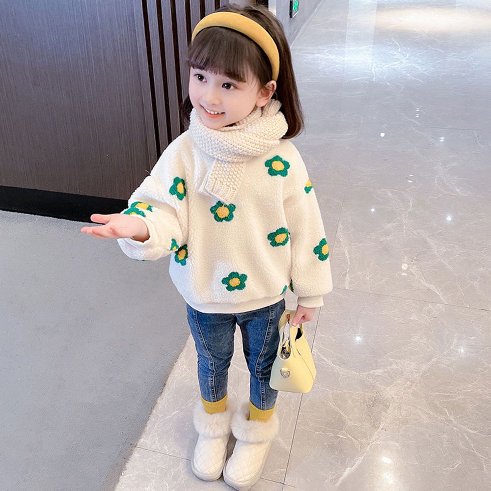 

features material 100 polyester fit type regular the actual product