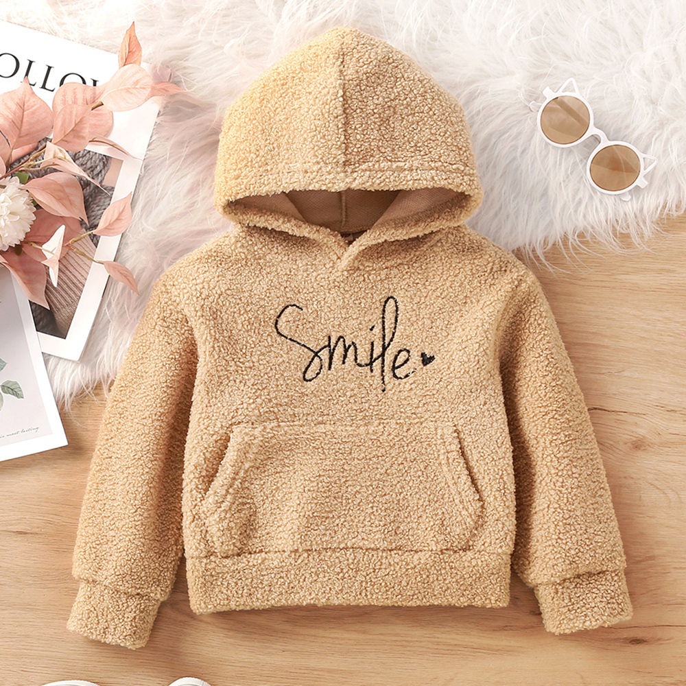 

features material 100 polyester fit type regular the actual product