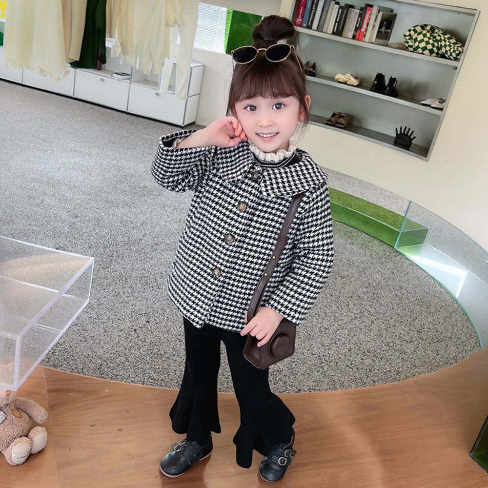 

features material 100 polyester fit type regular the actual product