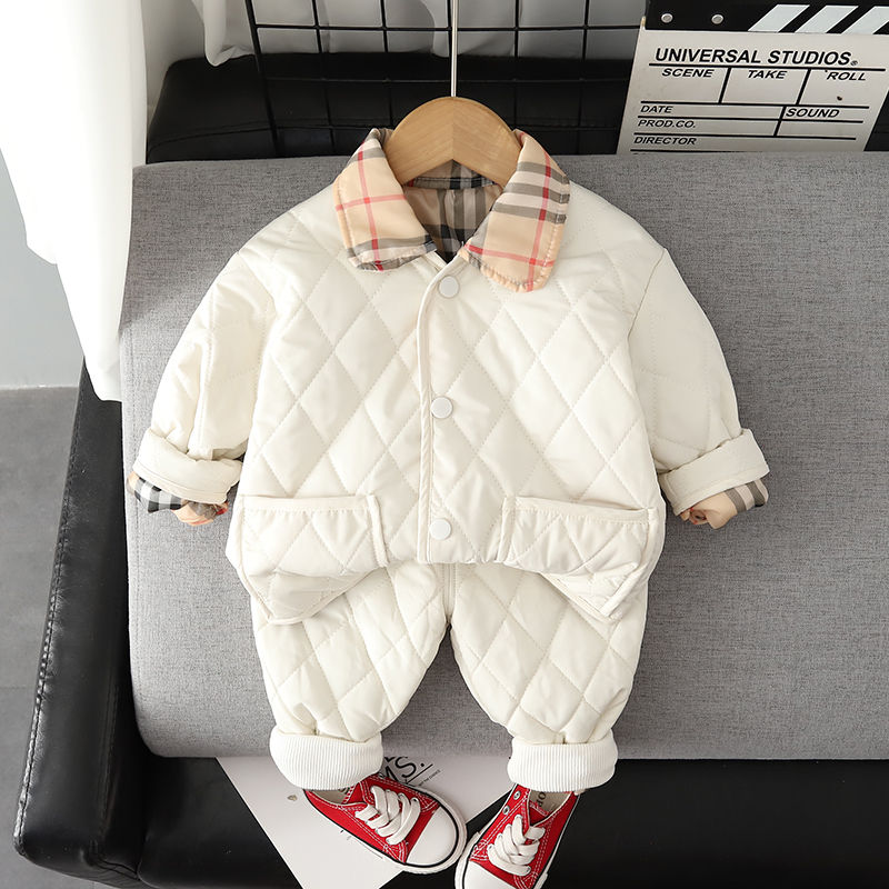 

features top material 100 polyester bottom material 100 polyester fit